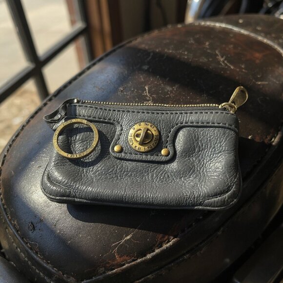 VINTAGE MARC JACOBS " Turnlock" Soft Leather Black Coin Y2K Mini Wristlet - Picture 5 of 11